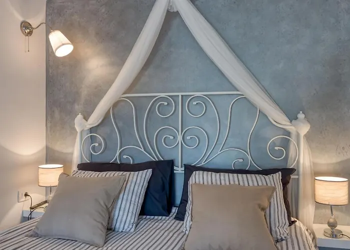 Targeto With Sea View *