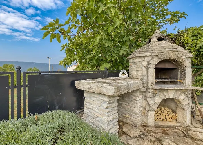 Targeto With Sea View Trget